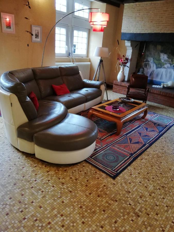 La Haye Georget Bed & Breakfast Feneu Bagian luar foto