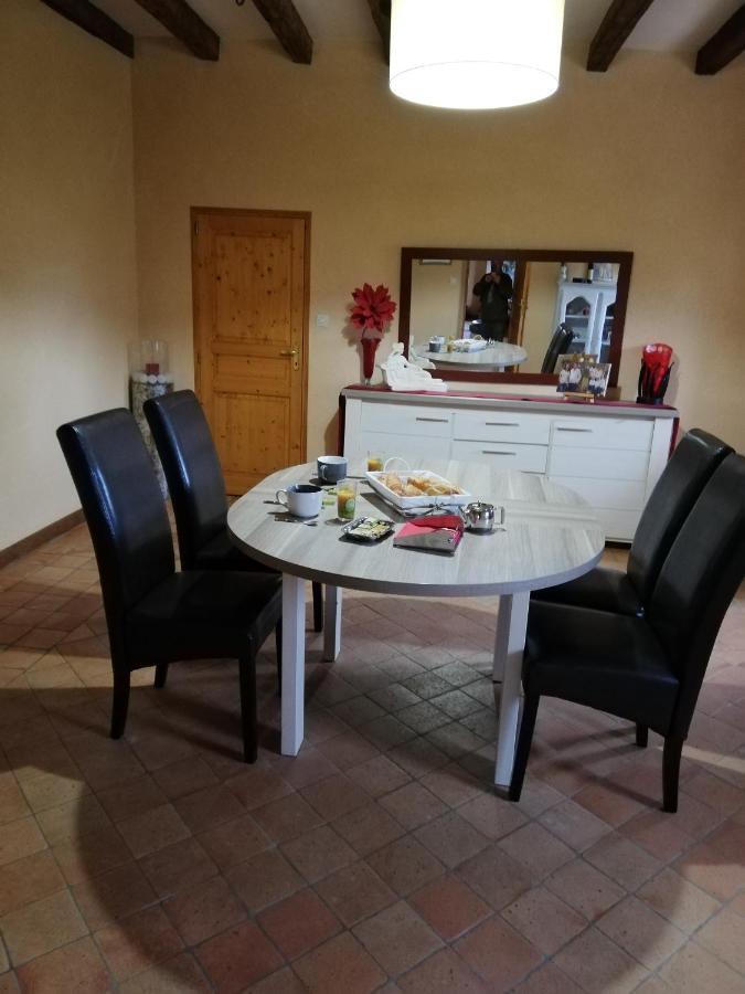 La Haye Georget Bed & Breakfast Feneu Bagian luar foto